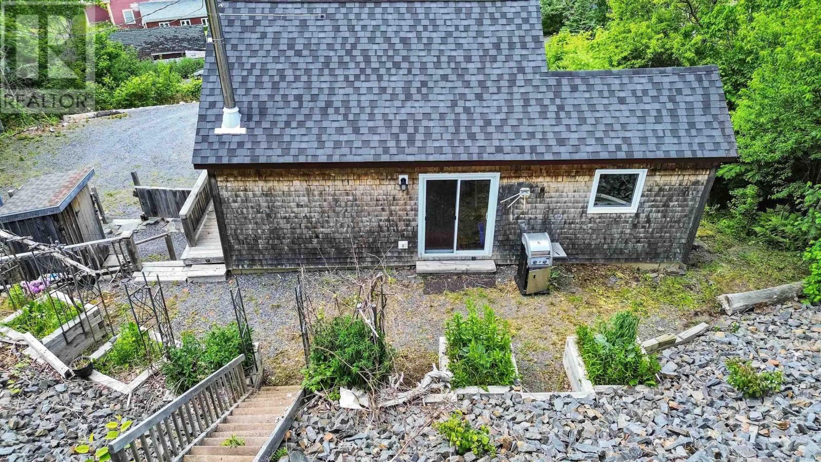 54 Cove Road, Halls Harbour, Nova Scotia  B0P 1J0 - Photo 13 - 202509264