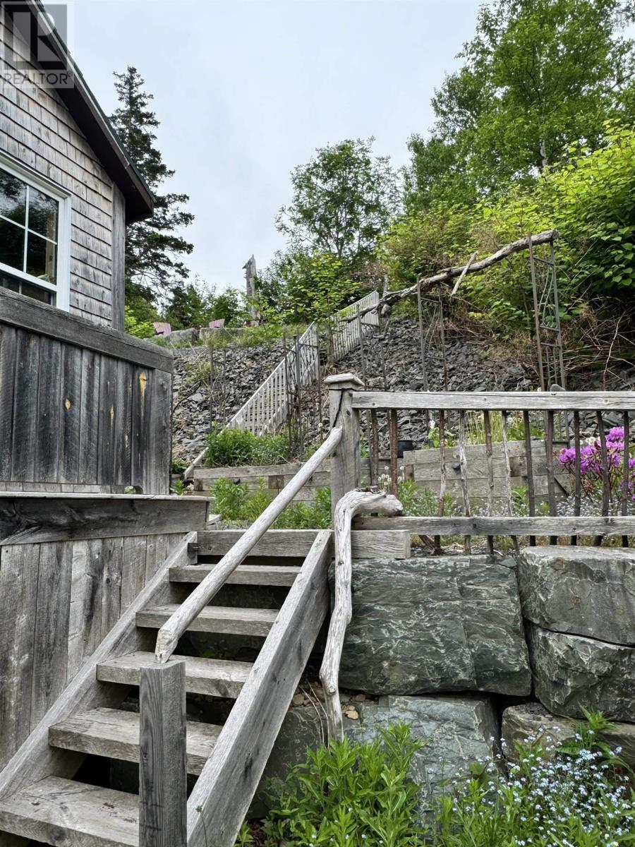 54 Cove Road, Halls Harbour, Nova Scotia  B0P 1J0 - Photo 20 - 202509264