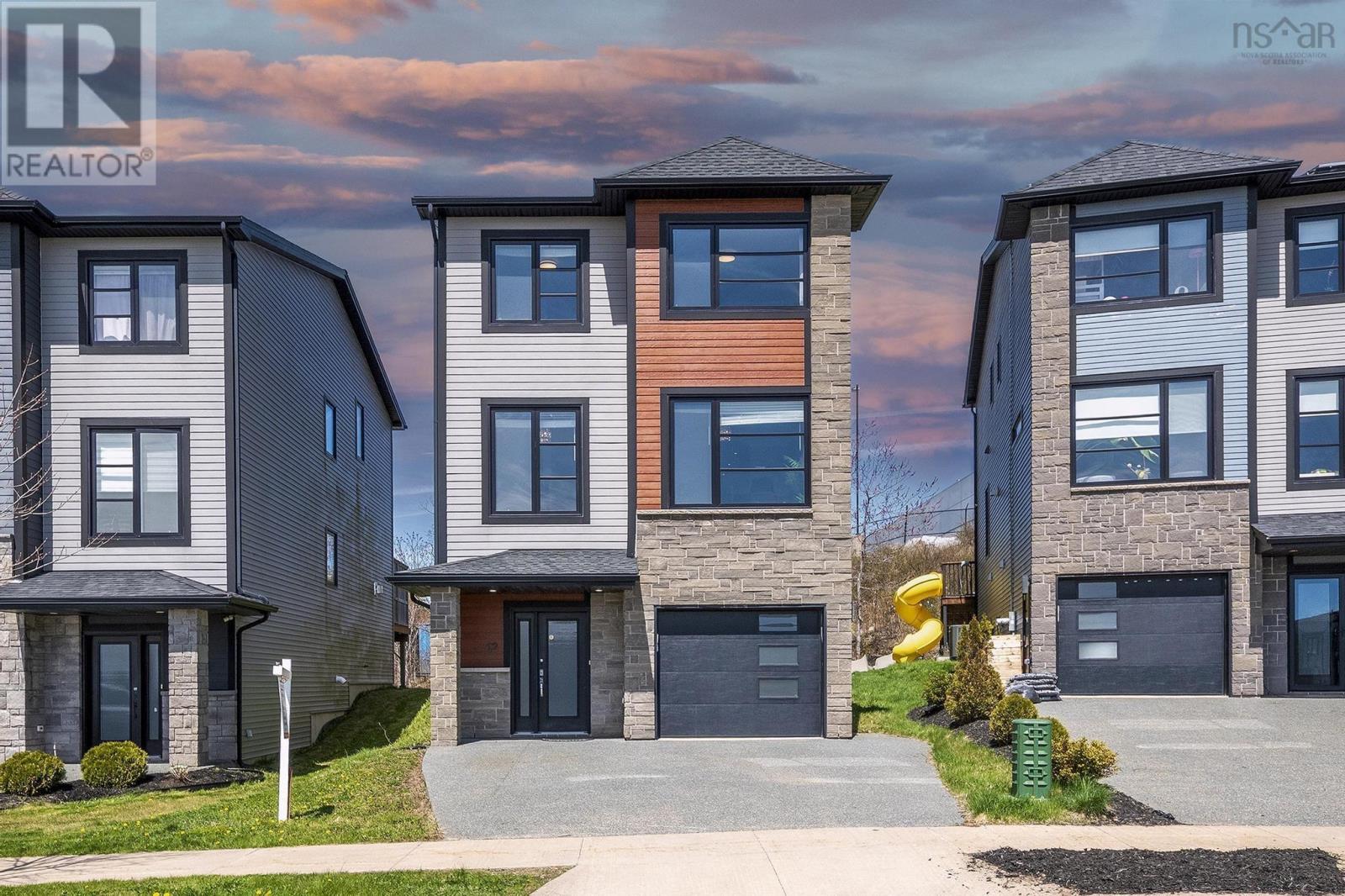 Property at 62 Hadley Crescent image 1