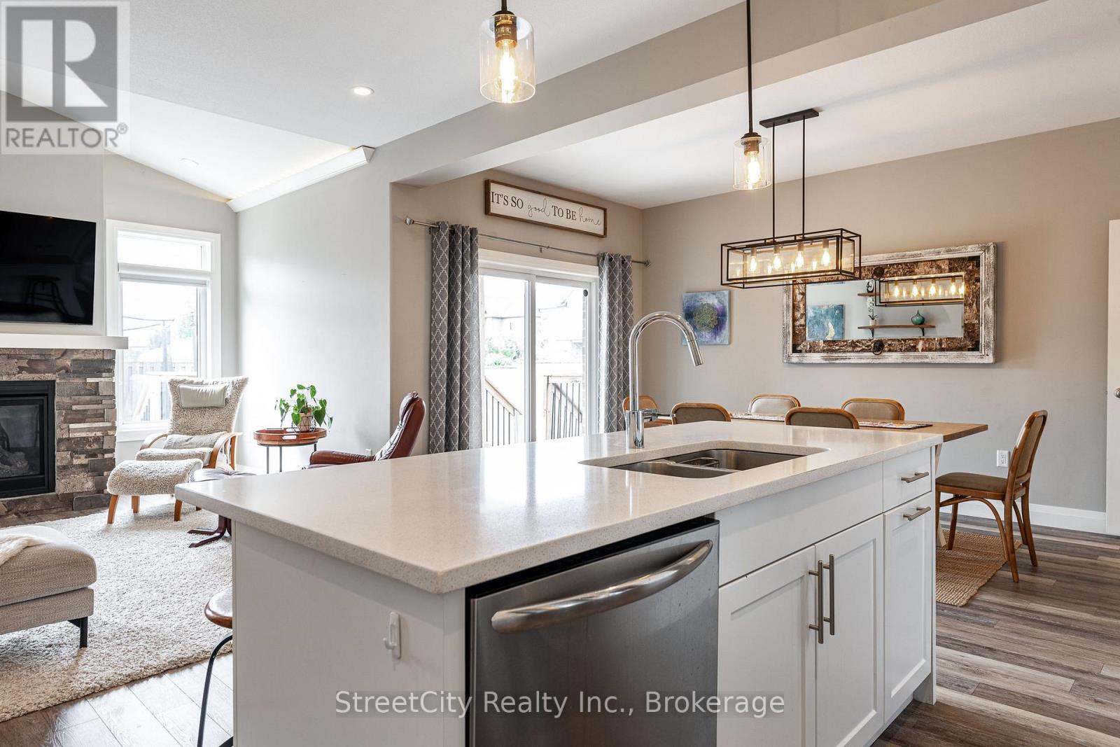 3 Orr Street, Stratford, Ontario  N5A 0C6 - Photo 11 - X12252692
