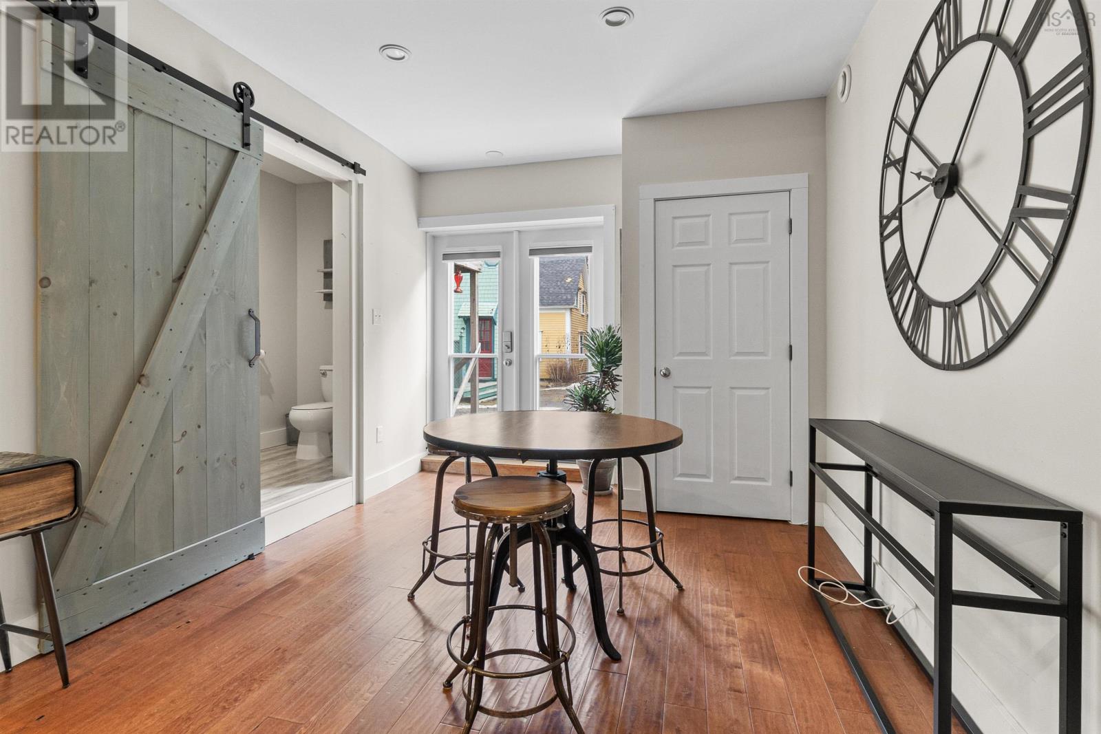 662 Main Street, Mahone Bay, Nova Scotia  B0J 2E0 - Photo 11 - 202504683