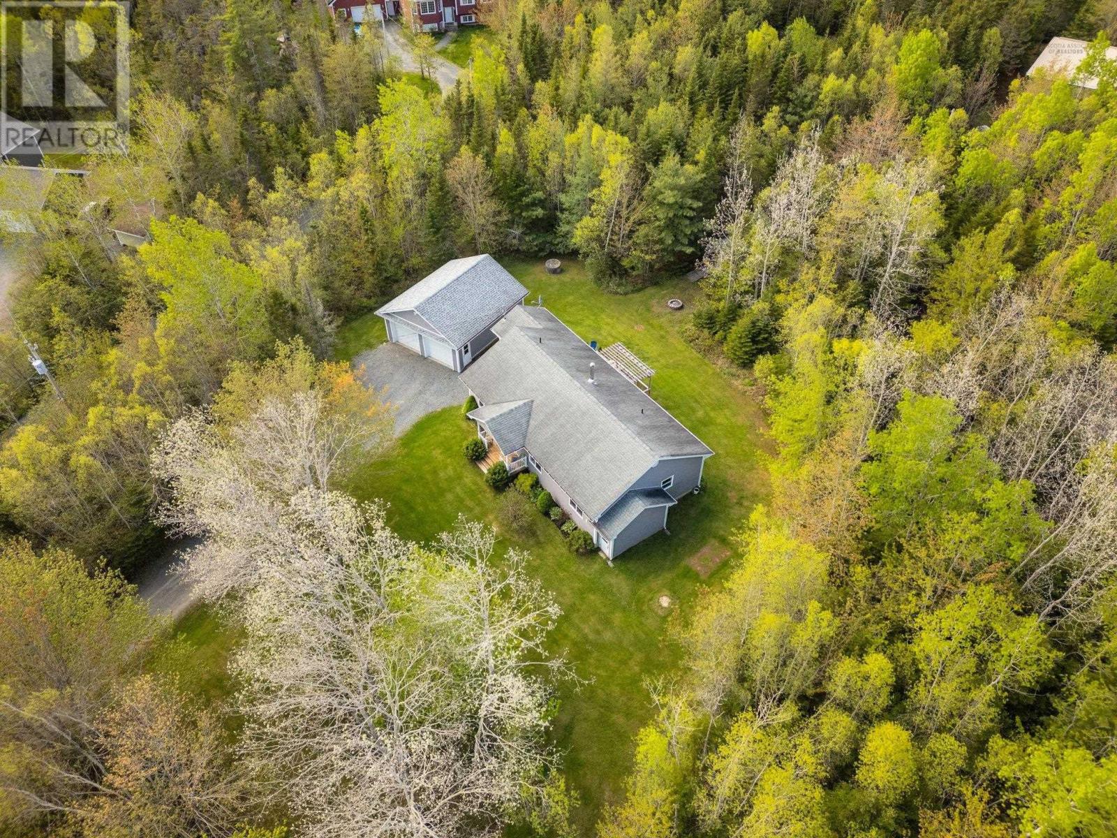 Property at 158 Thomas Street image 4