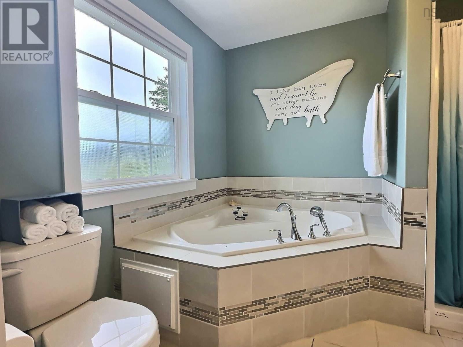 80 Burris Drive, Valley, Nova Scotia  B6L 3B6 - Photo 13 - 202512991