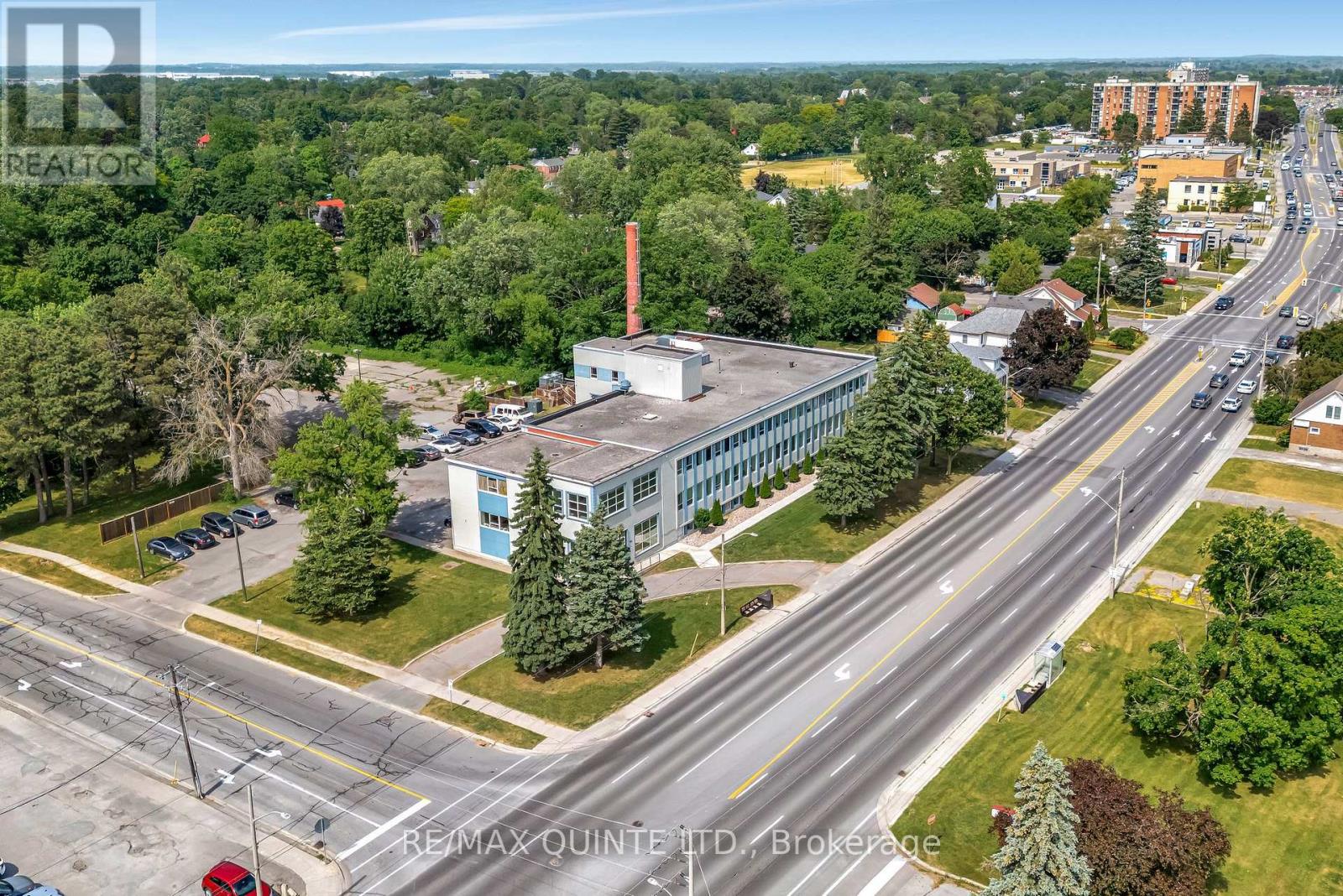 228 DUNDAS STREET E, Belleville, Ontario