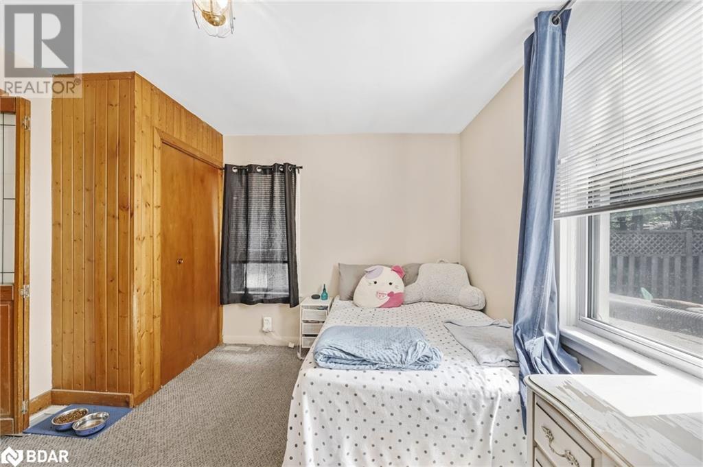 Photo 16 of 33 for 281 Egerton Street