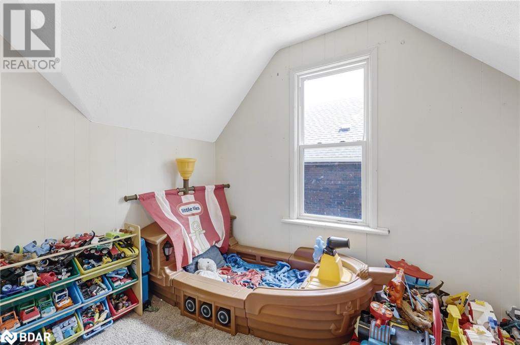 Photo 23 of 33 for 281 Egerton Street