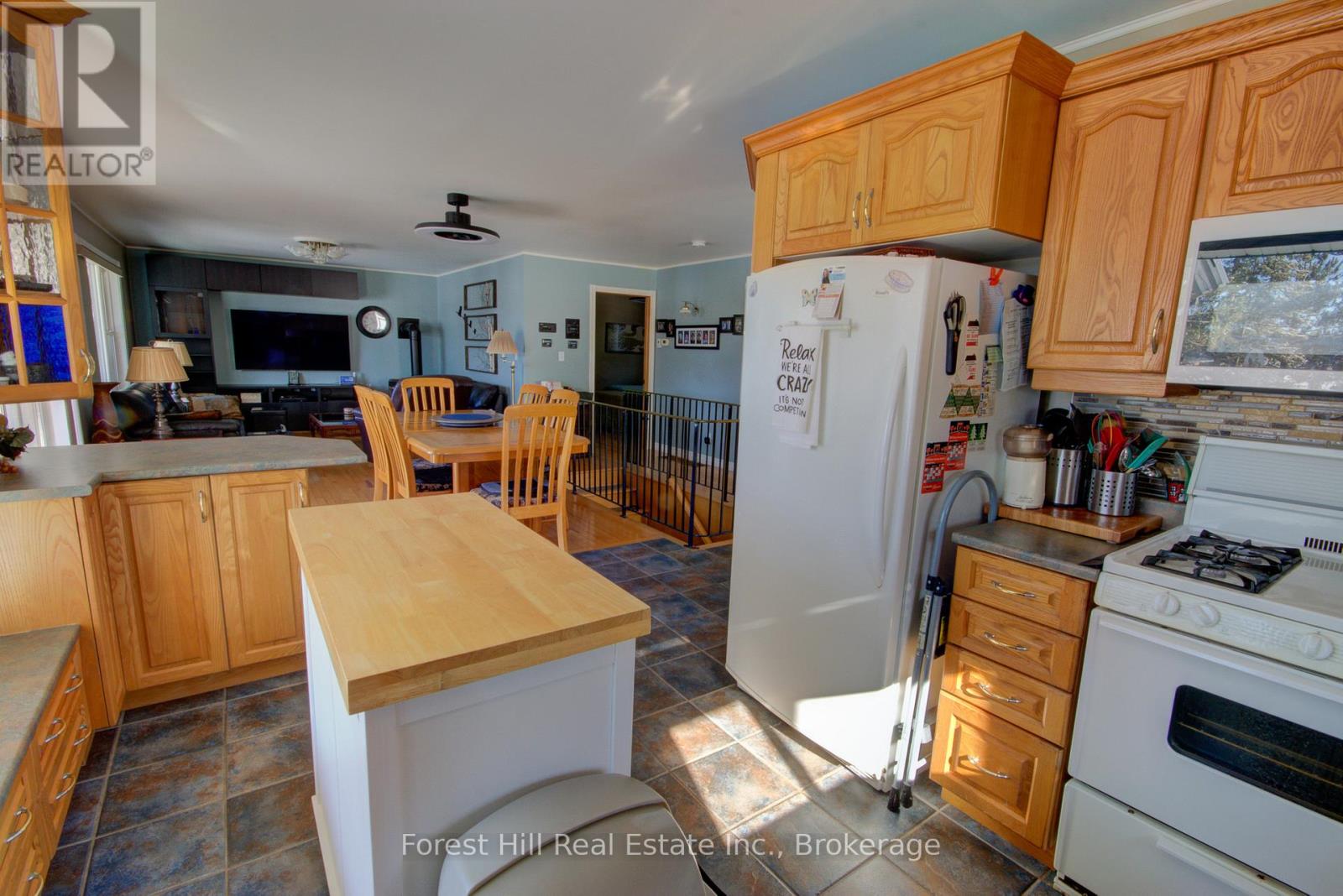 1933 Bushy Bay Road, Greater Sudbury, Ontario  P0M 3C0 - Photo 15 - X12029771