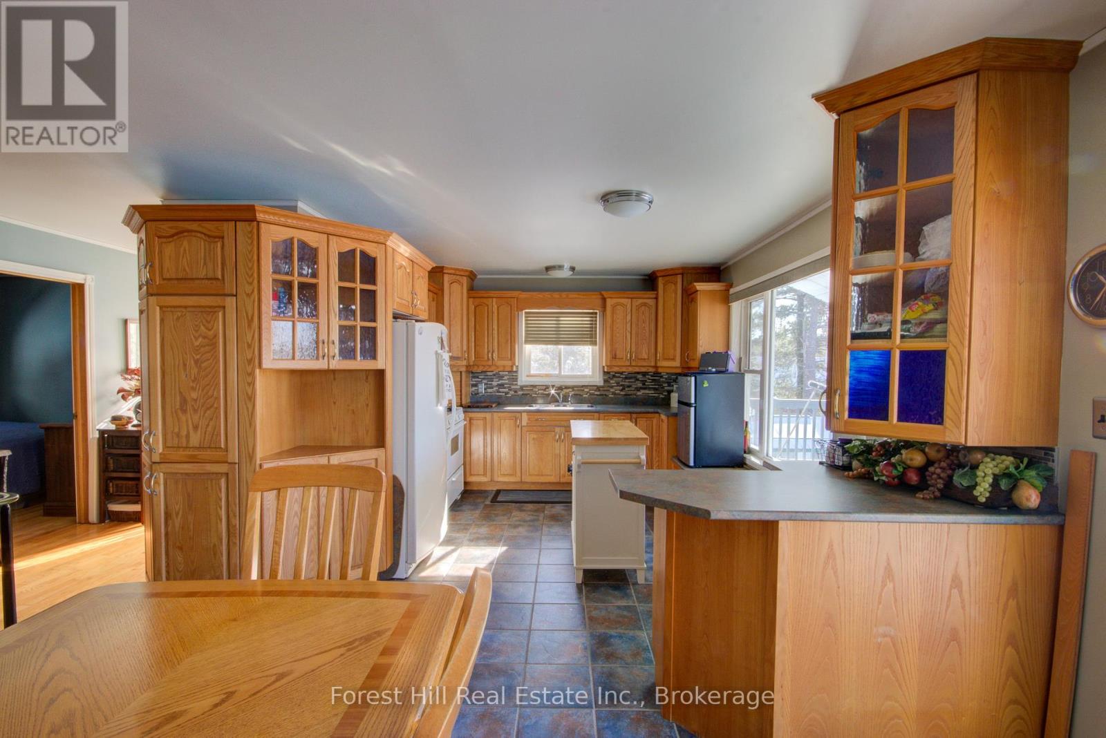 1933 Bushy Bay Road, Greater Sudbury, Ontario  P0M 3C0 - Photo 13 - X12029771