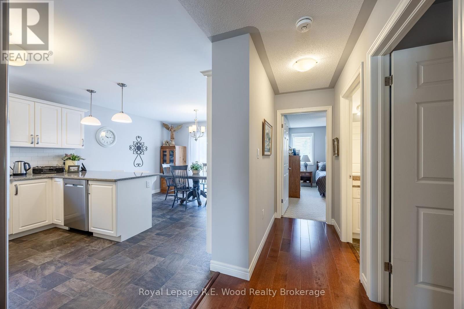 32 Esseltine Drive, Tillsonburg, Ontario  N4G 0C3 - Photo 13 - X12252773