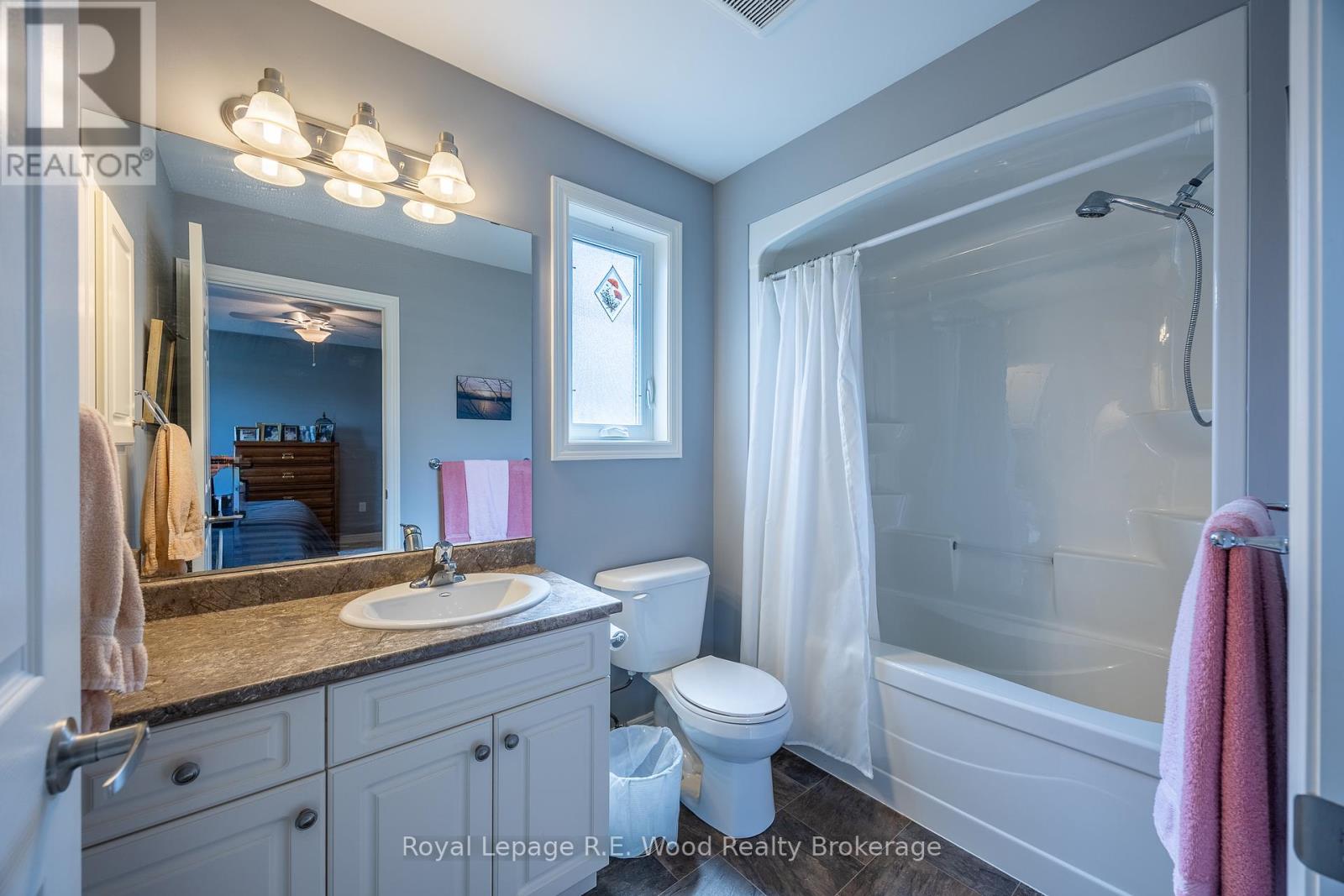 32 Esseltine Drive, Tillsonburg, Ontario  N4G 0C3 - Photo 24 - X12252773