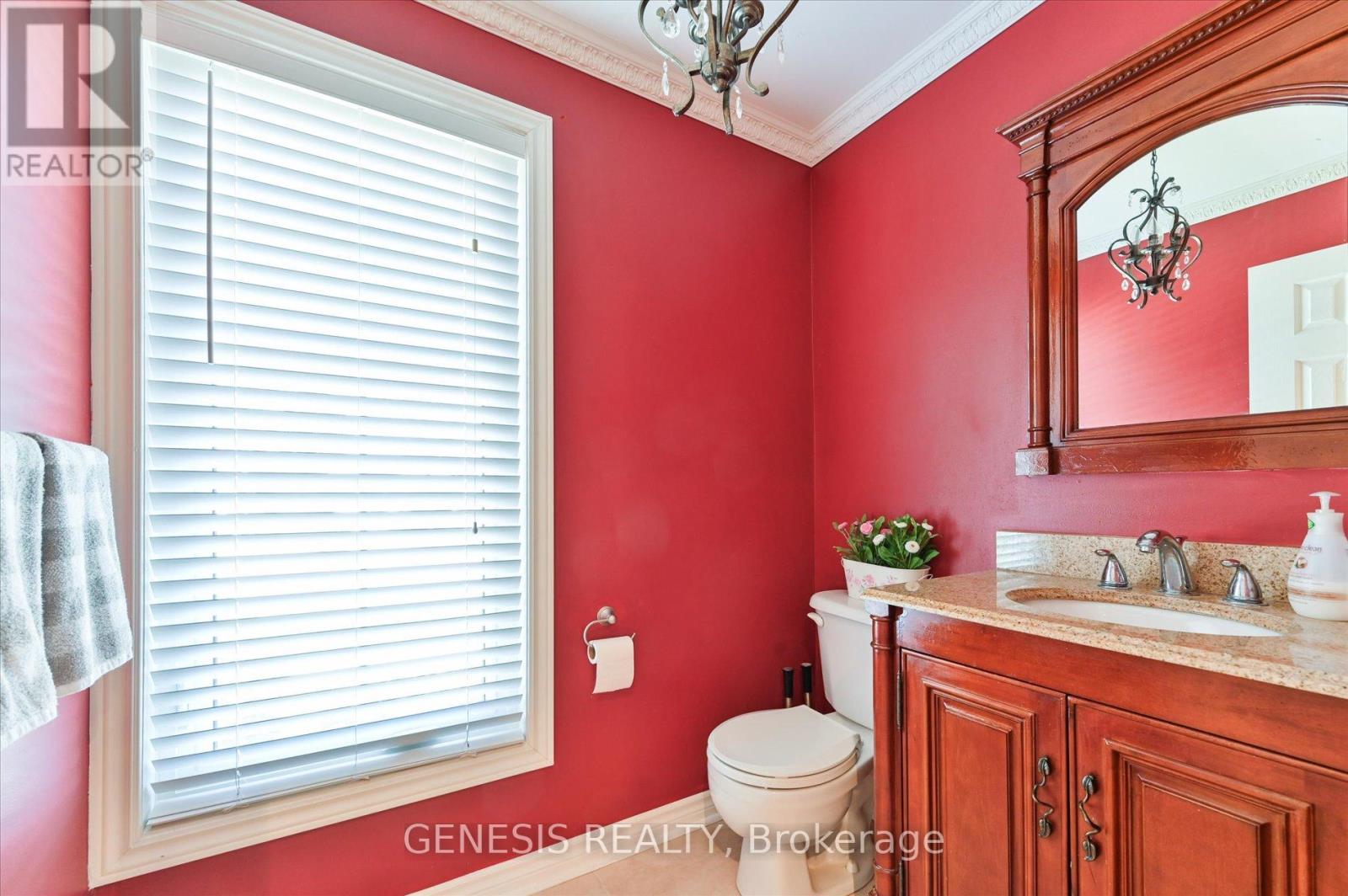 242 Banbury Road, Toronto, Ontario  M3B 3C8 - Photo 13 - C12252700