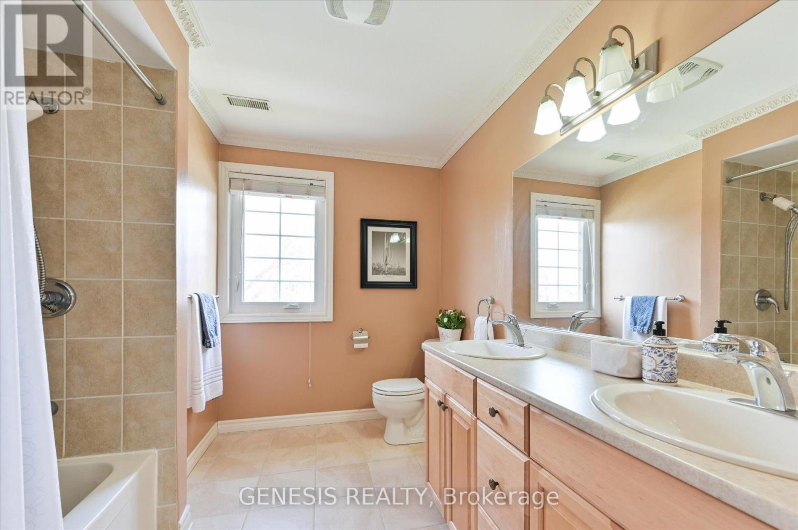 242 Banbury Road, Toronto, Ontario  M3B 3C8 - Photo 23 - C12252700