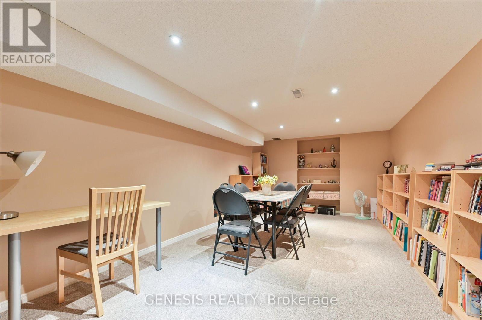 242 Banbury Road, Toronto, Ontario  M3B 3C8 - Photo 26 - C12252700
