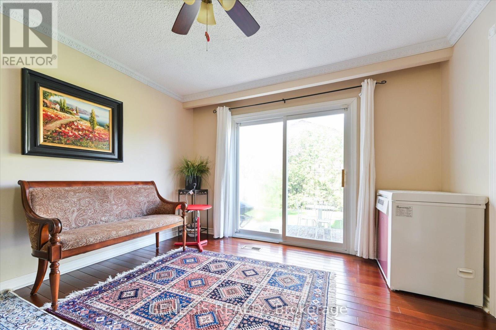 242 Banbury Road, Toronto, Ontario  M3B 3C8 - Photo 7 - C12252700