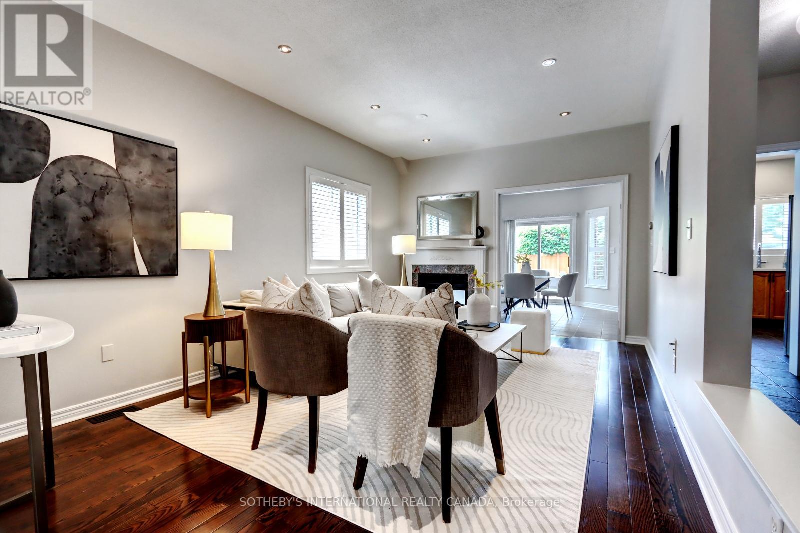 Property at 72 SILVER OAKS BOULEVARD image 3