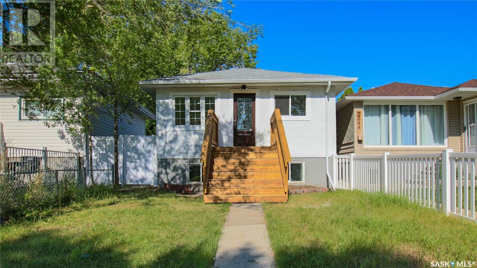 2346 McAra STREET, regina, Saskatchewan