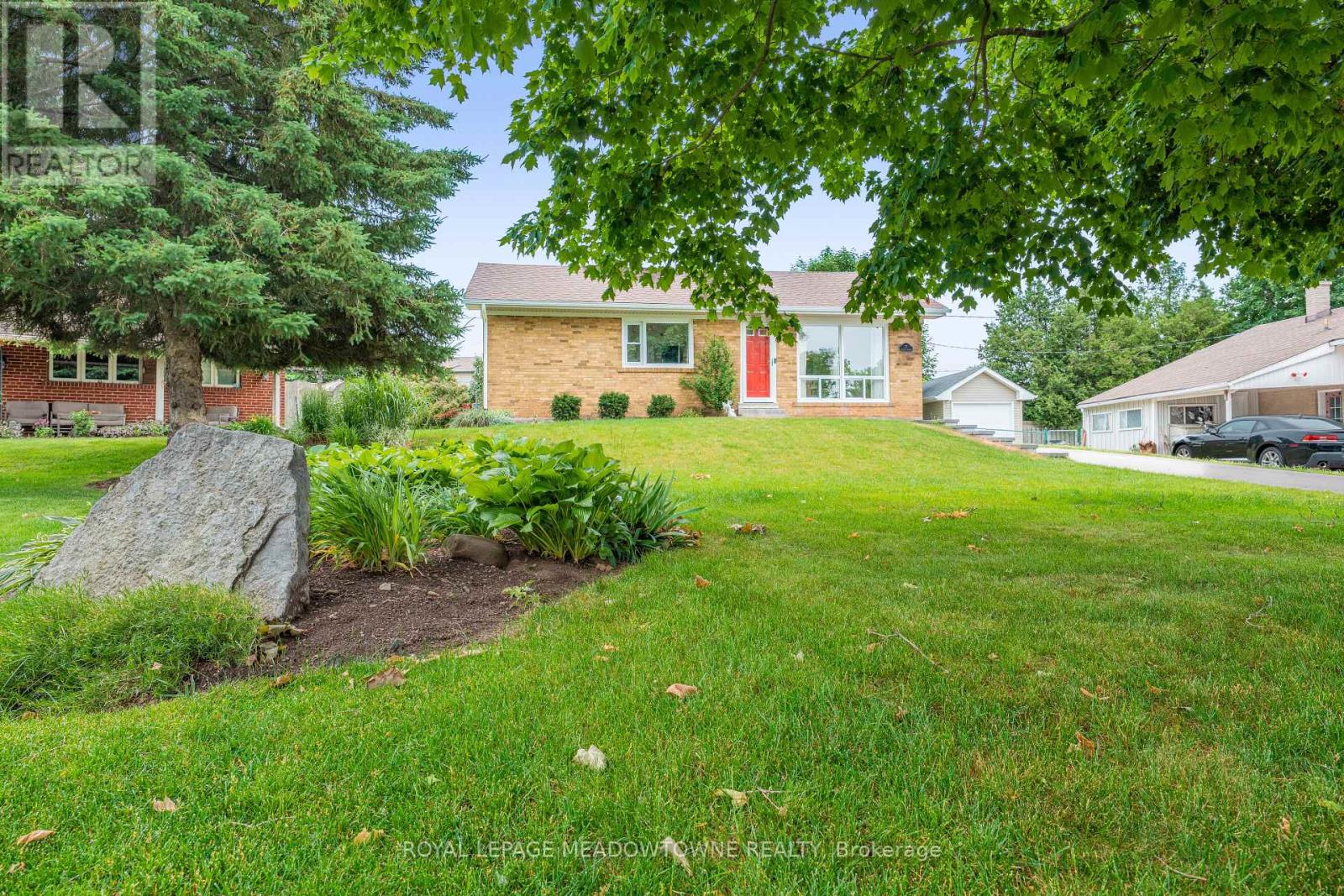 Property at 77 ROSEFORD TERRACE image 1