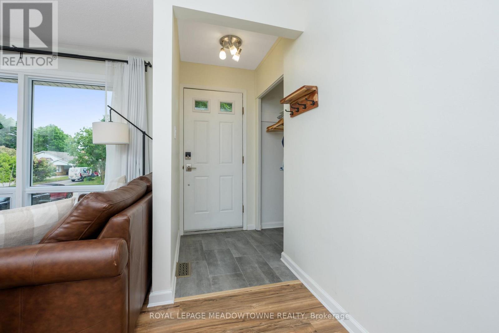 Property at 77 ROSEFORD TERRACE image 4