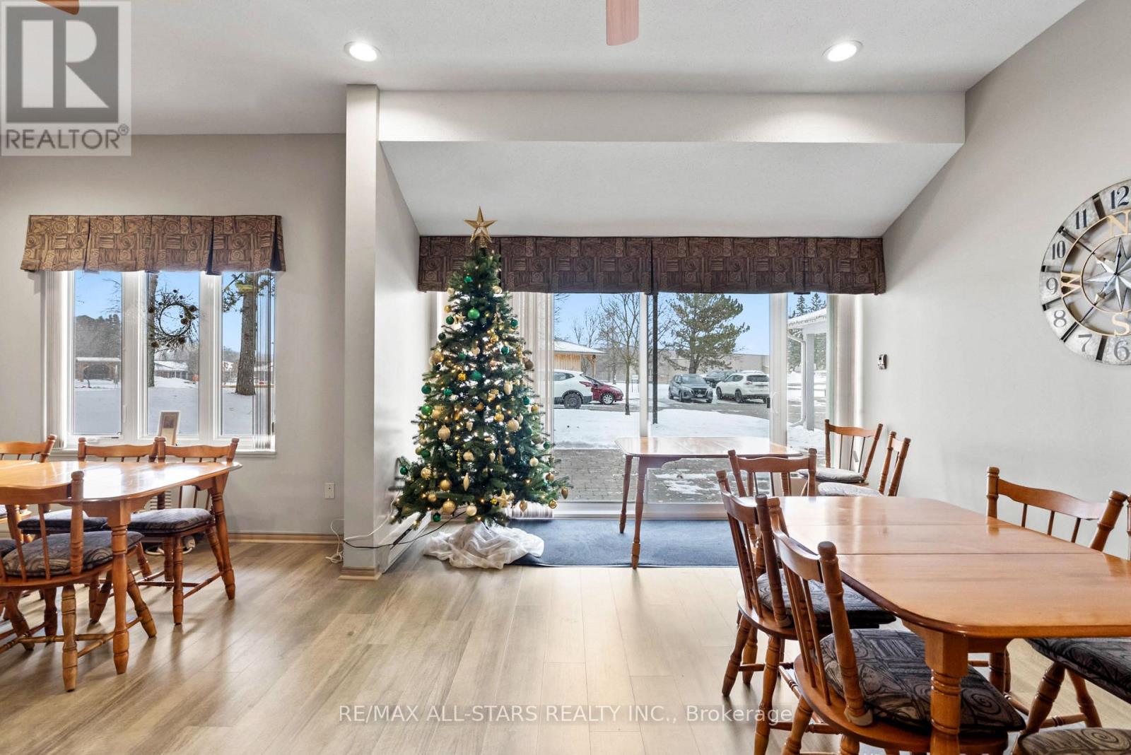 208 - 2 Heritage Way, Kawartha Lakes, Ontario  K9V 5P5 - Photo 21 - X12252780