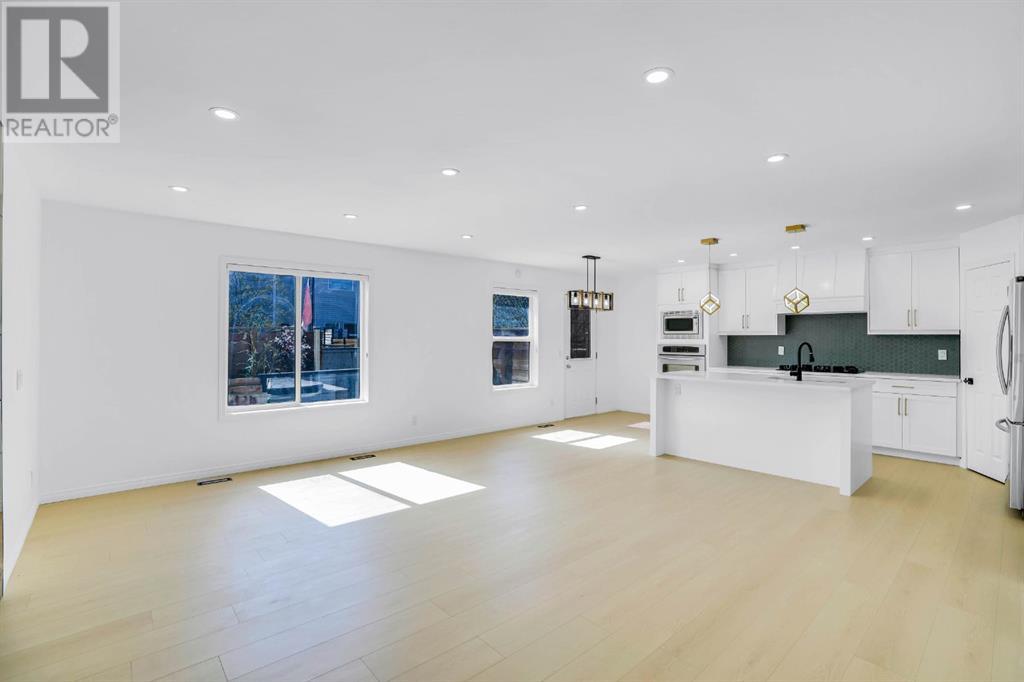 Property at 1013 Channelside Way SW image 5
