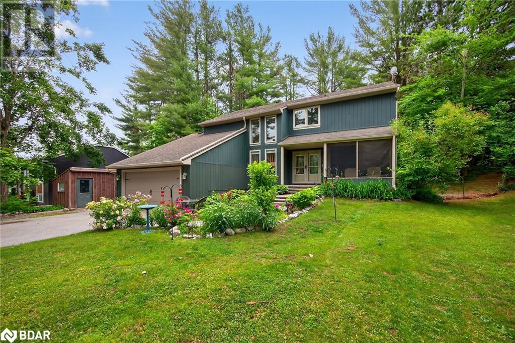 Property at 11 SUMAC Crescent image 3