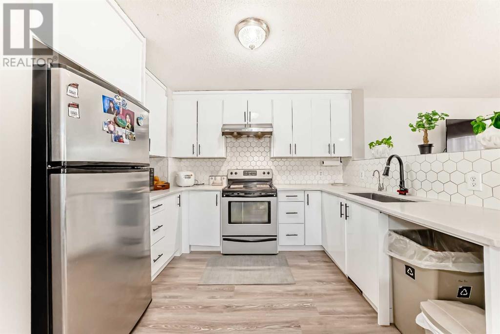 Property at 197 Bridleglen Road SW image 4