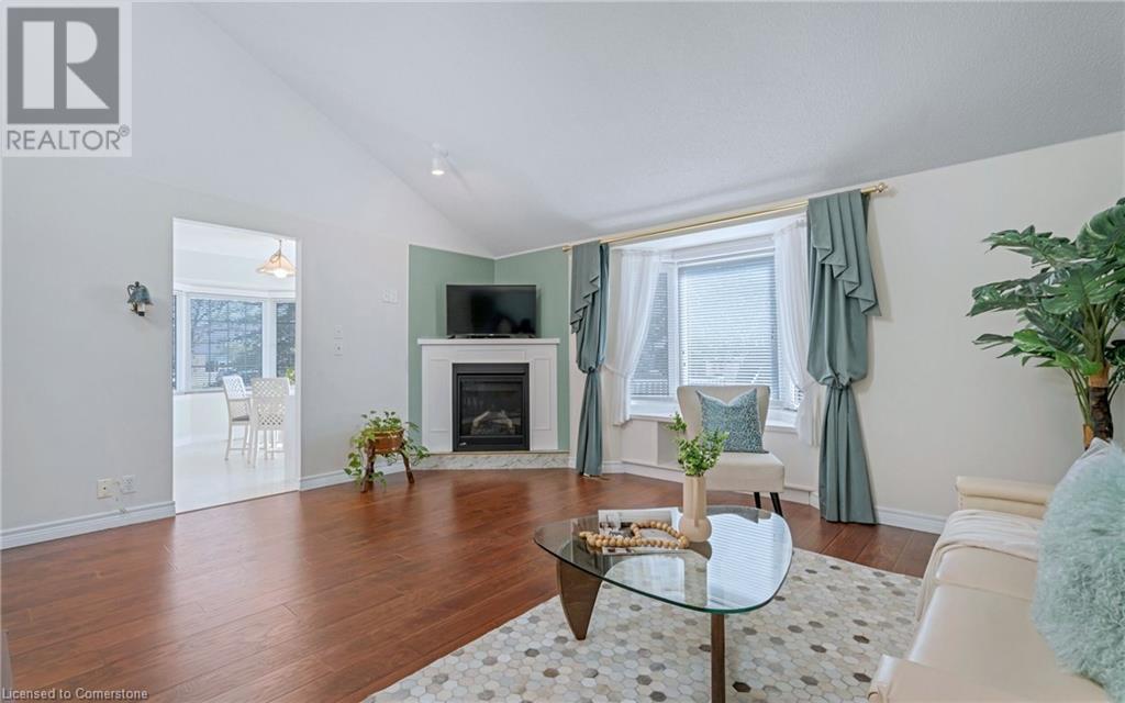 Property at 810 GOLF LINKS Road Unit# 32 image 4