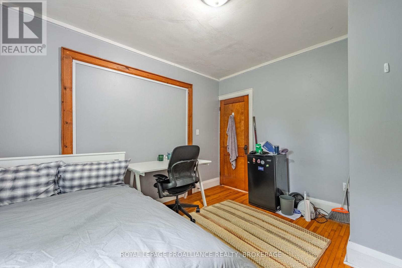 67 Mack Street, Kingston, Ontario  K7L 1N8 - Photo 21 - X12252913