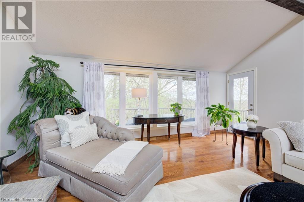 Property at 1020 RIVERS EDGE Drive image 5