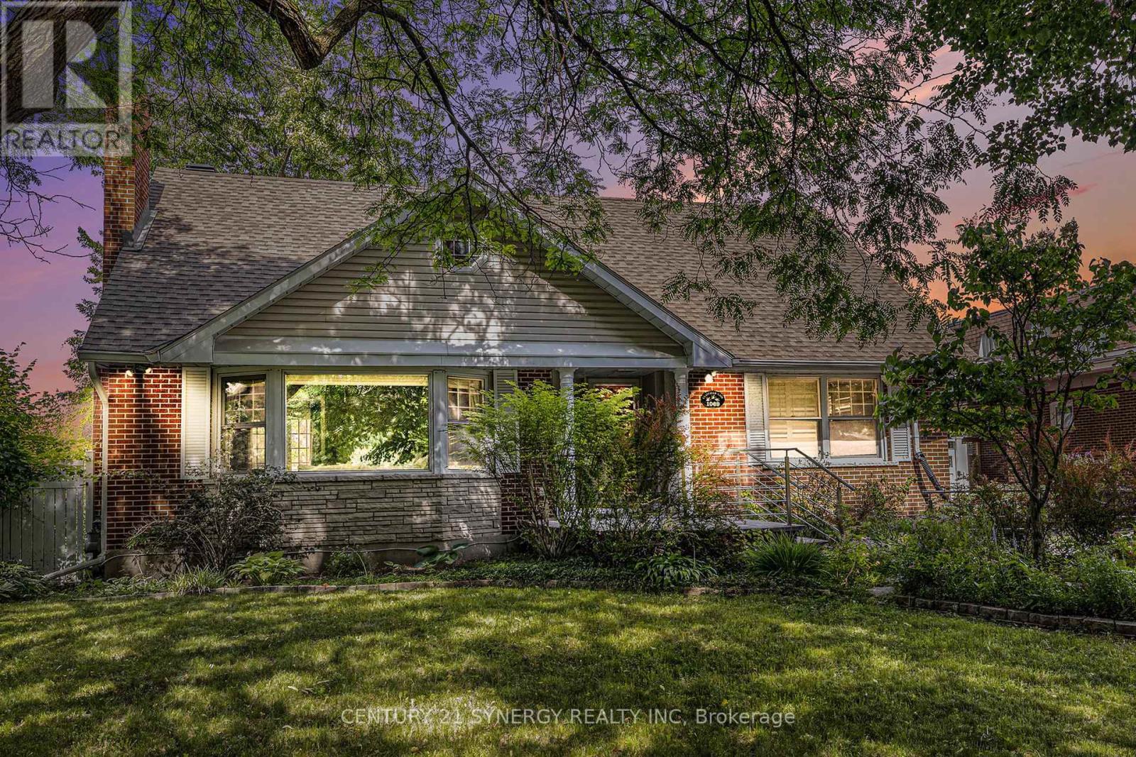 Property at 1069 ARNOT ROAD image 2
