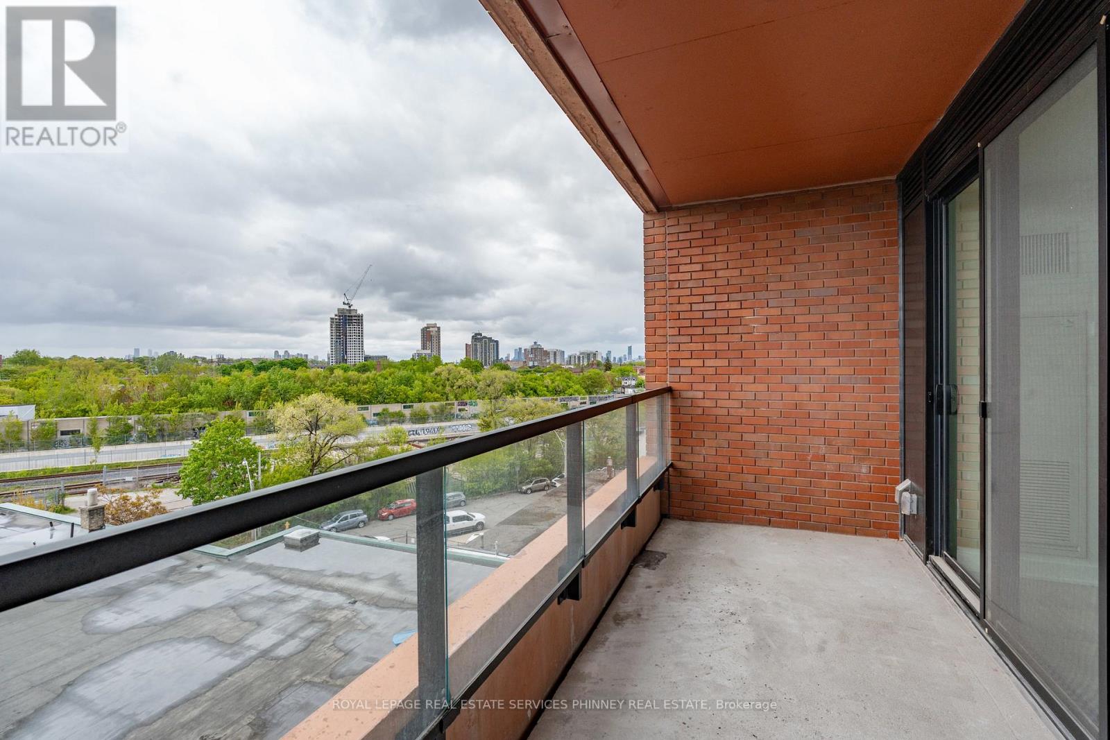 515 - 2720 Dundas Street W, Toronto, Ontario  M6P 0C3 - Photo 15 - W12197968