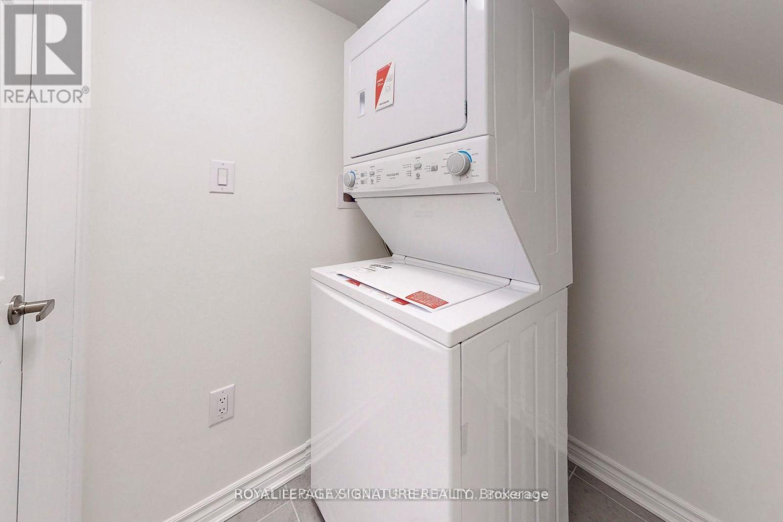 141 - 1081 Danforth Road, Toronto, Ontario  M1J 0B3 - Photo 10 - E12252894