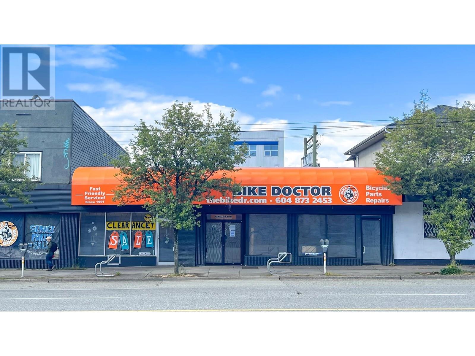 137 W BROADWAY, vancouver, British Columbia V5Y1P4