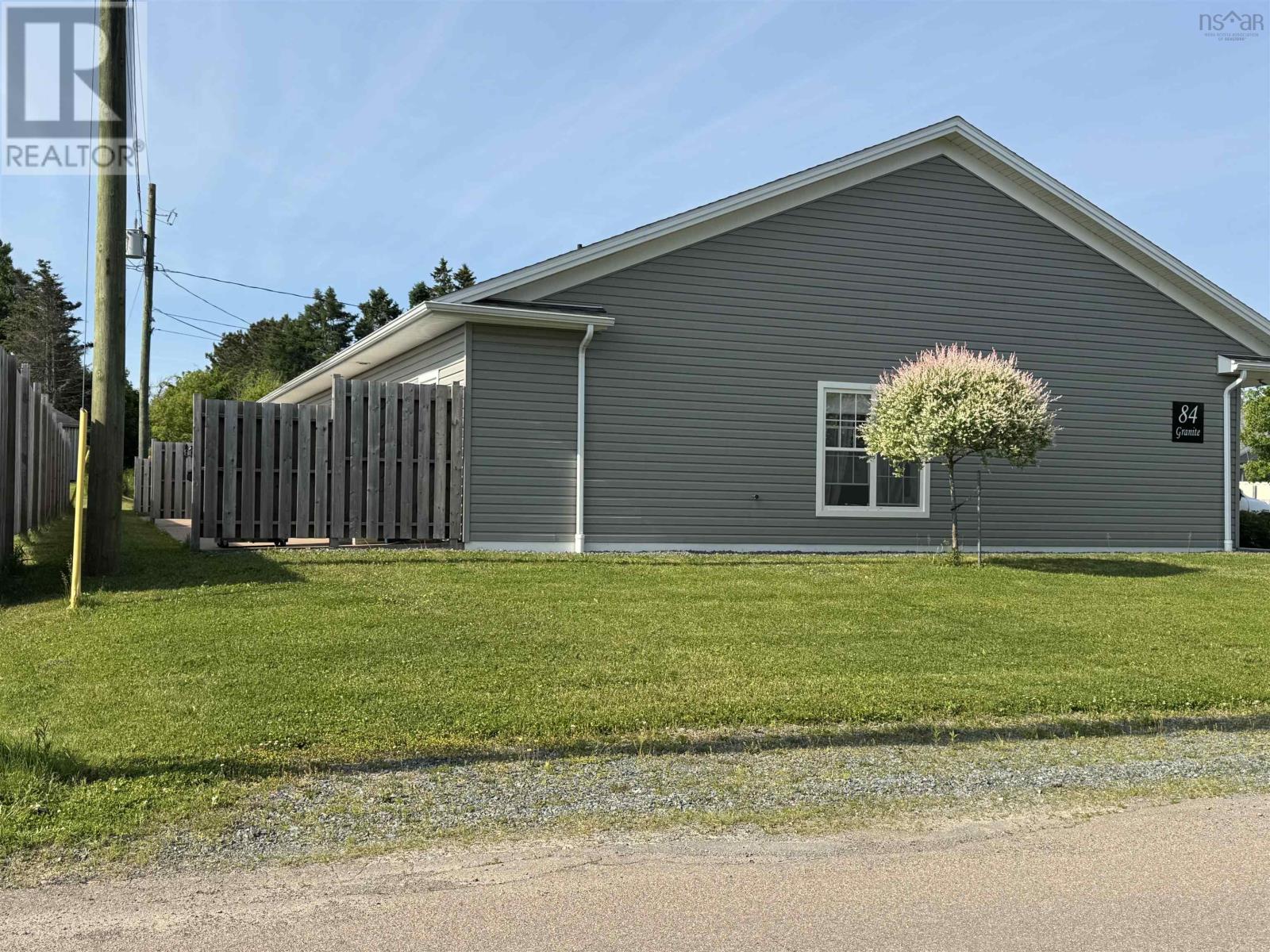 78 & 84 Wynn Road, Truro, Nova Scotia  B2N 1A7 - Photo 4 - 202514885