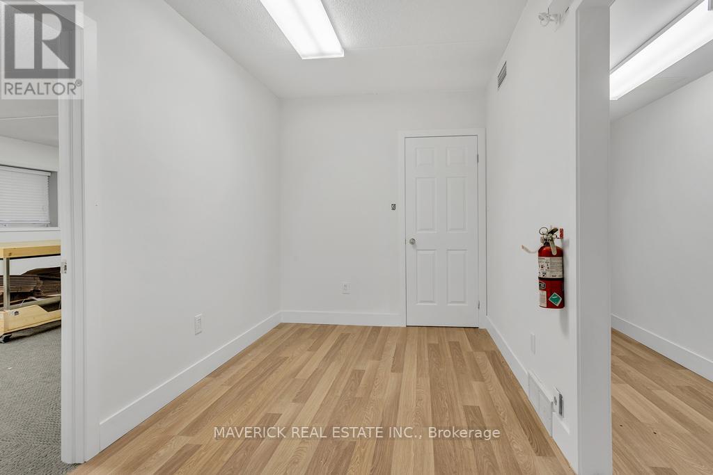 160 Carnegie Street, Ingersoll, Ontario  N5C 4A8 - Photo 8 - X12253018