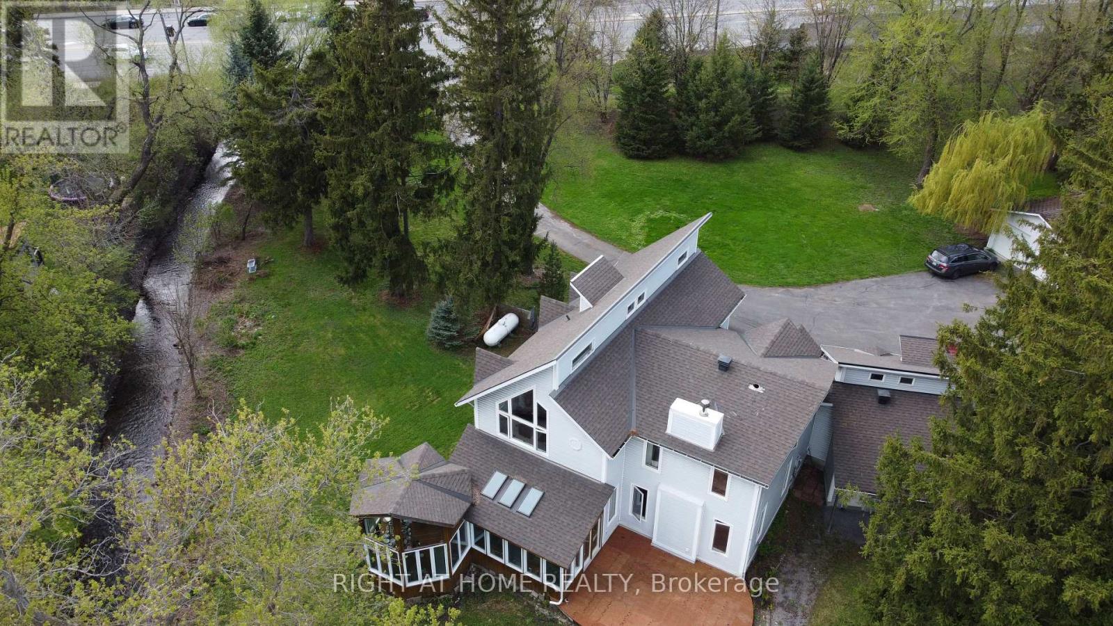3208 Richmond Road, Ottawa, Ontario  K2H 5B6 - Photo 5 - X12252967