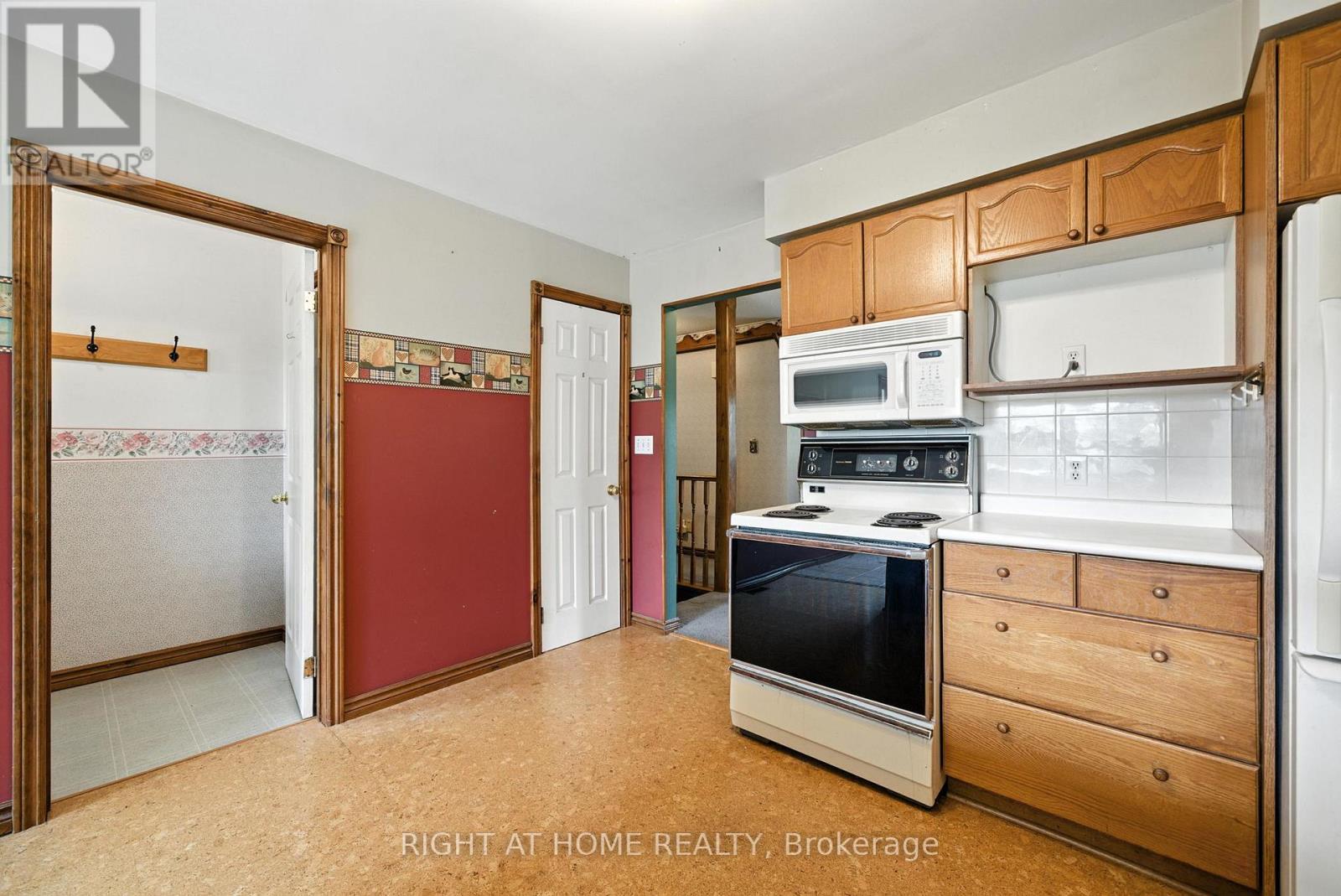 66 Zion Road, Quinte West, Ontario  K0K 2C0 - Photo 17 - X12252909
