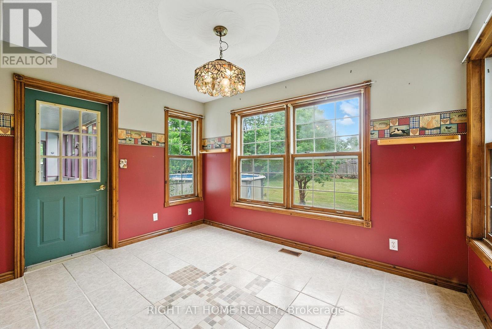 66 Zion Road, Quinte West, Ontario  K0K 2C0 - Photo 18 - X12252909
