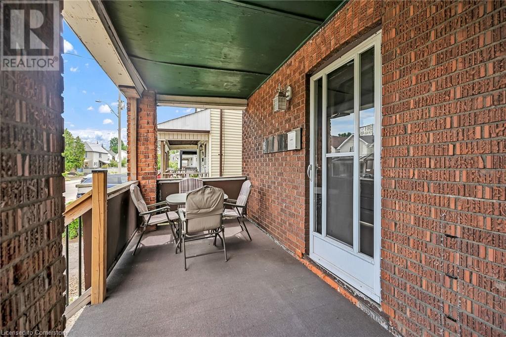 Property at 8 MORRIS Avenue image 4