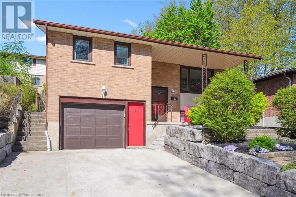 Property at 14 VINCENT Drive image 4