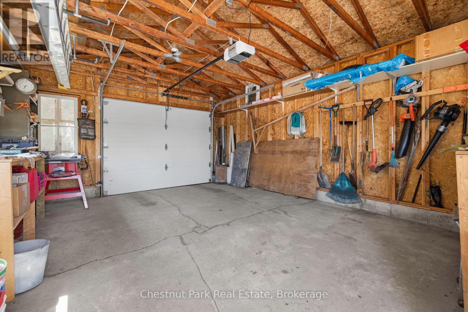 1183 Dickie Lake Road W, Lake Of Bays, Ontario  P0B 1A0 - Photo 34 - X12252981