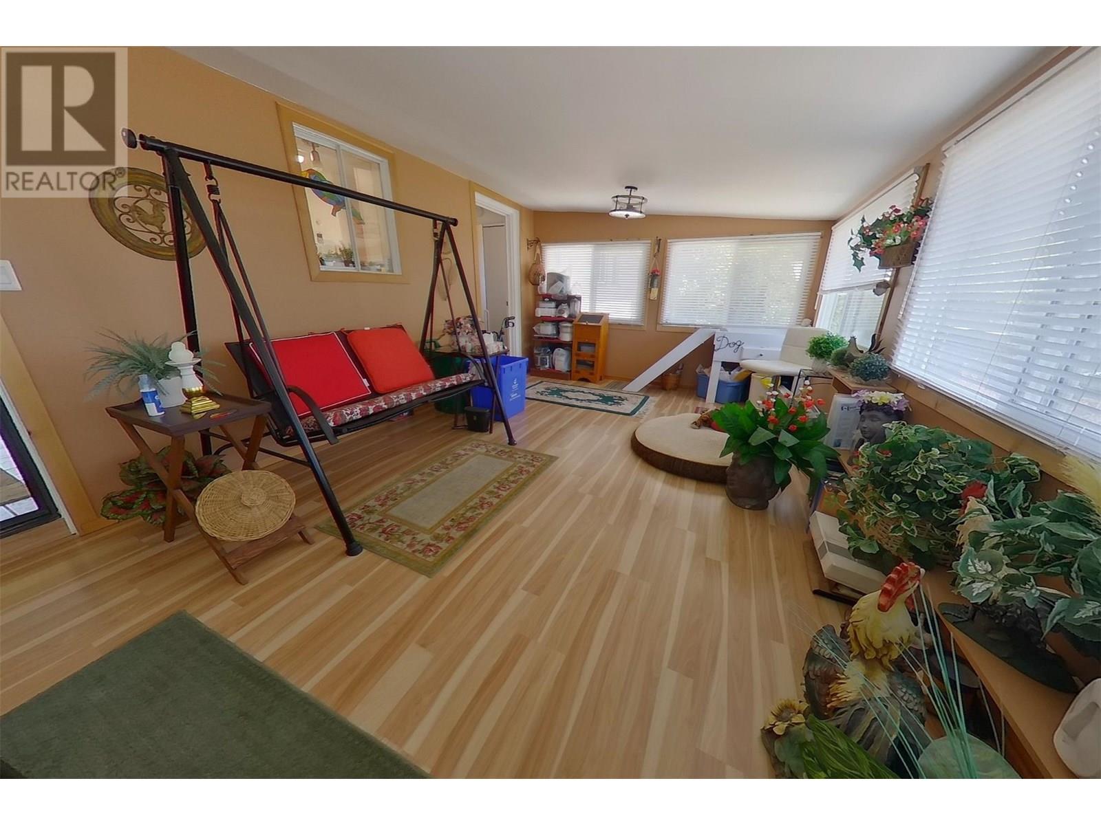 515 Canyon Street, Creston, British Columbia  V0B 1G0 - Photo 13 - 10353808