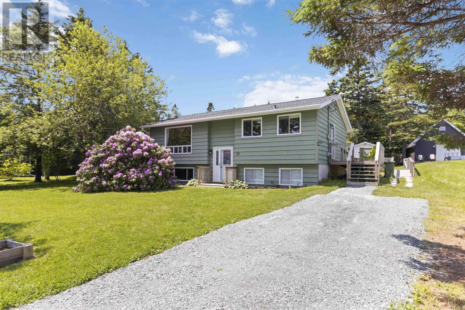 Property at 28 Karen Crescent image 1