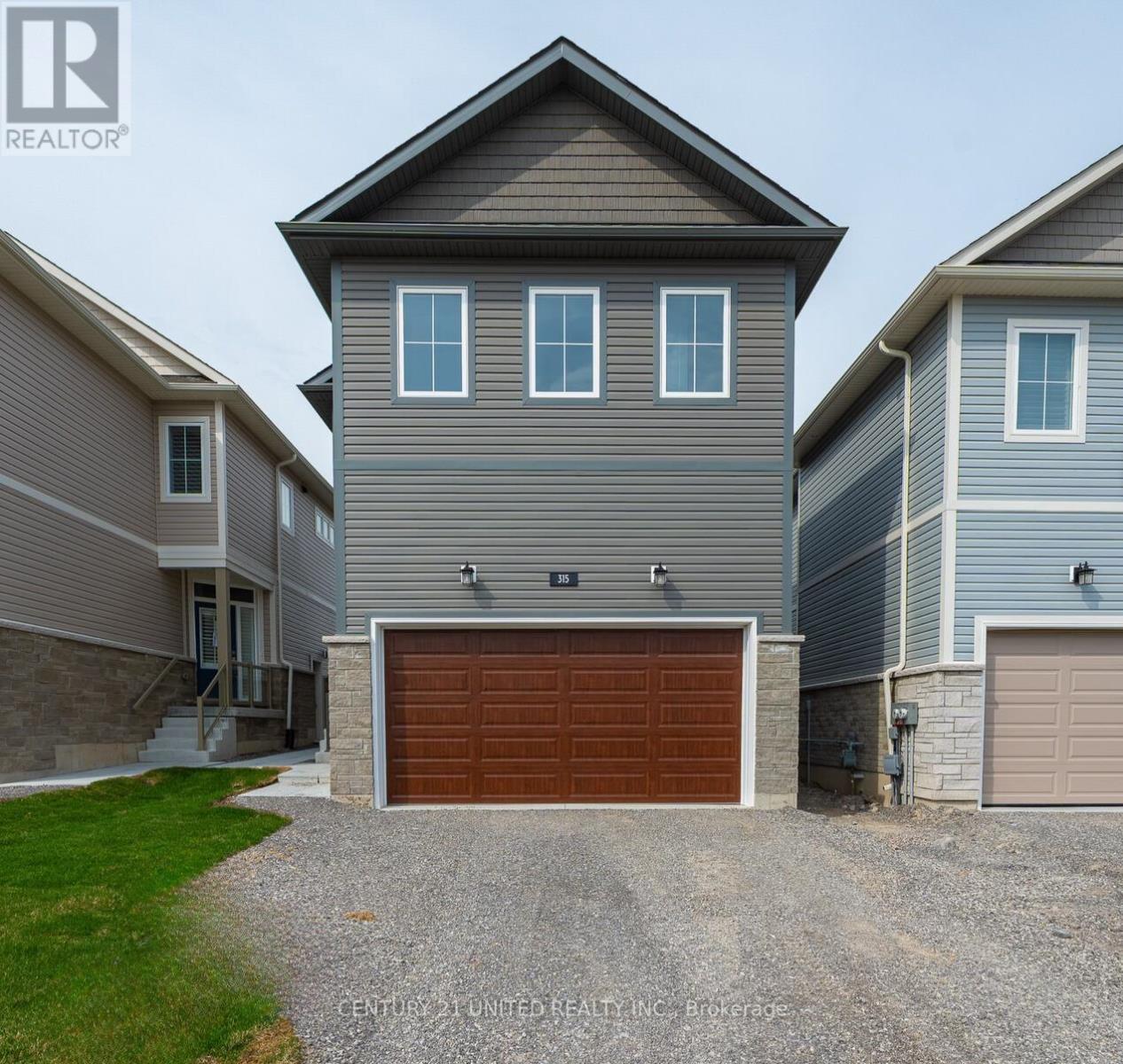 Property at 315 MULLIGHAN GARDENS image 1