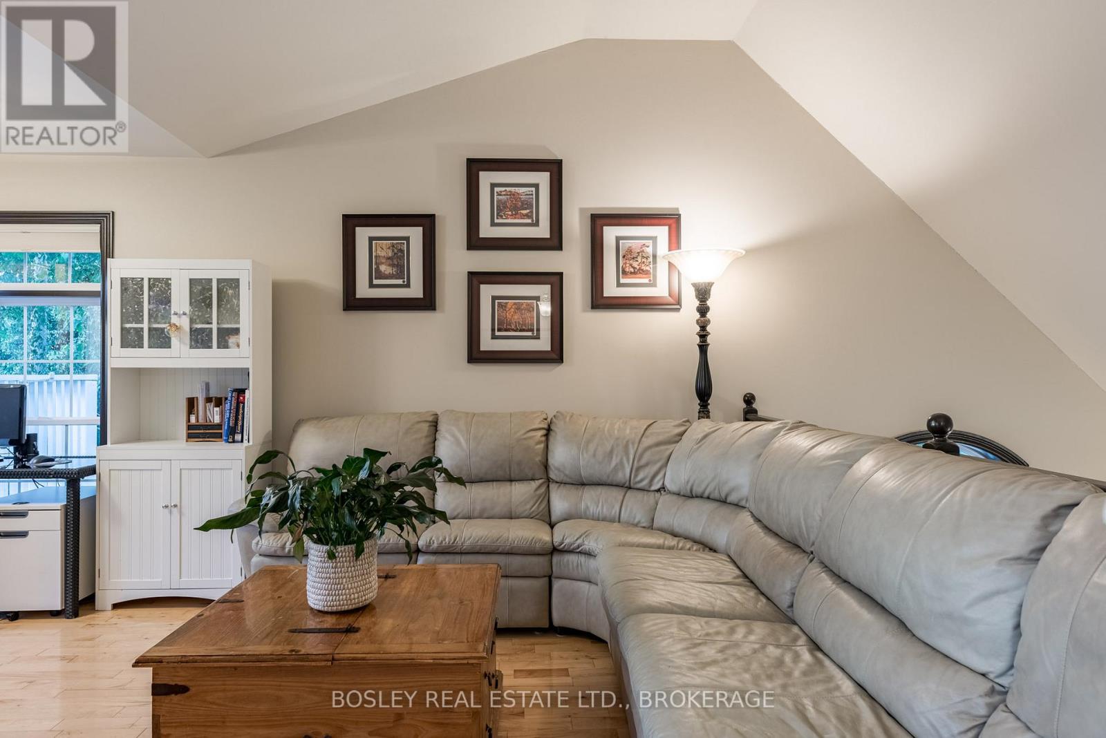 62 Dalhousie Avenue, St. Catharines, Ontario  L2N 4W9 - Photo 25 - X12253039