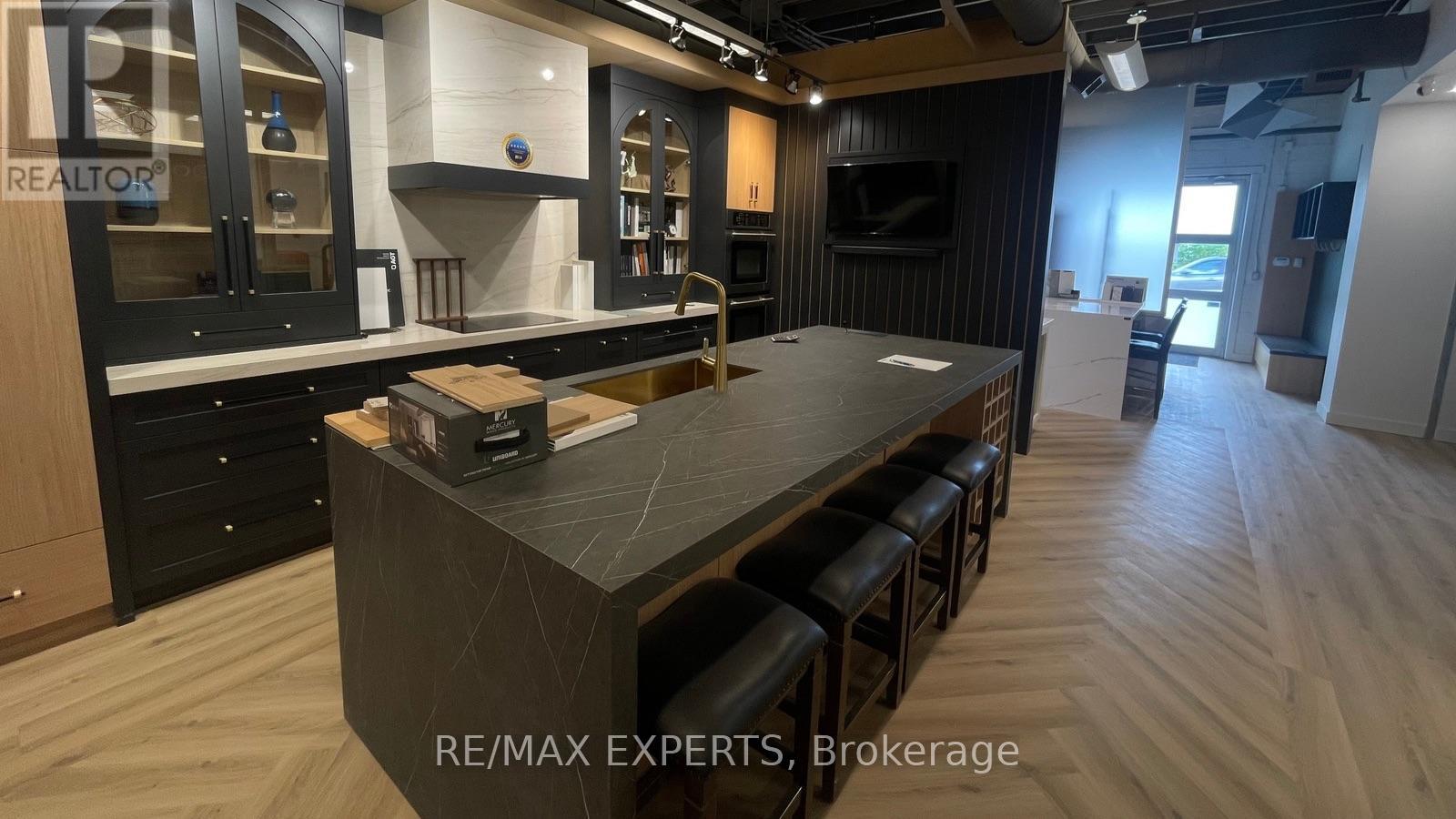 82 Industry Street, Toronto, Ontario  M6M 4L7 - Photo 19 - W12251203