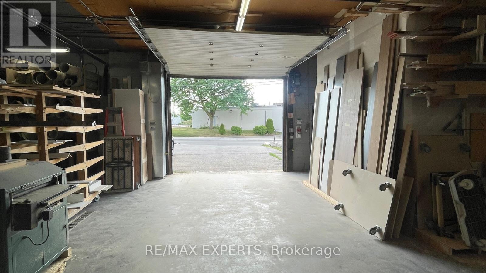 82 Industry Street, Toronto, Ontario  M6M 4L7 - Photo 20 - W12251203