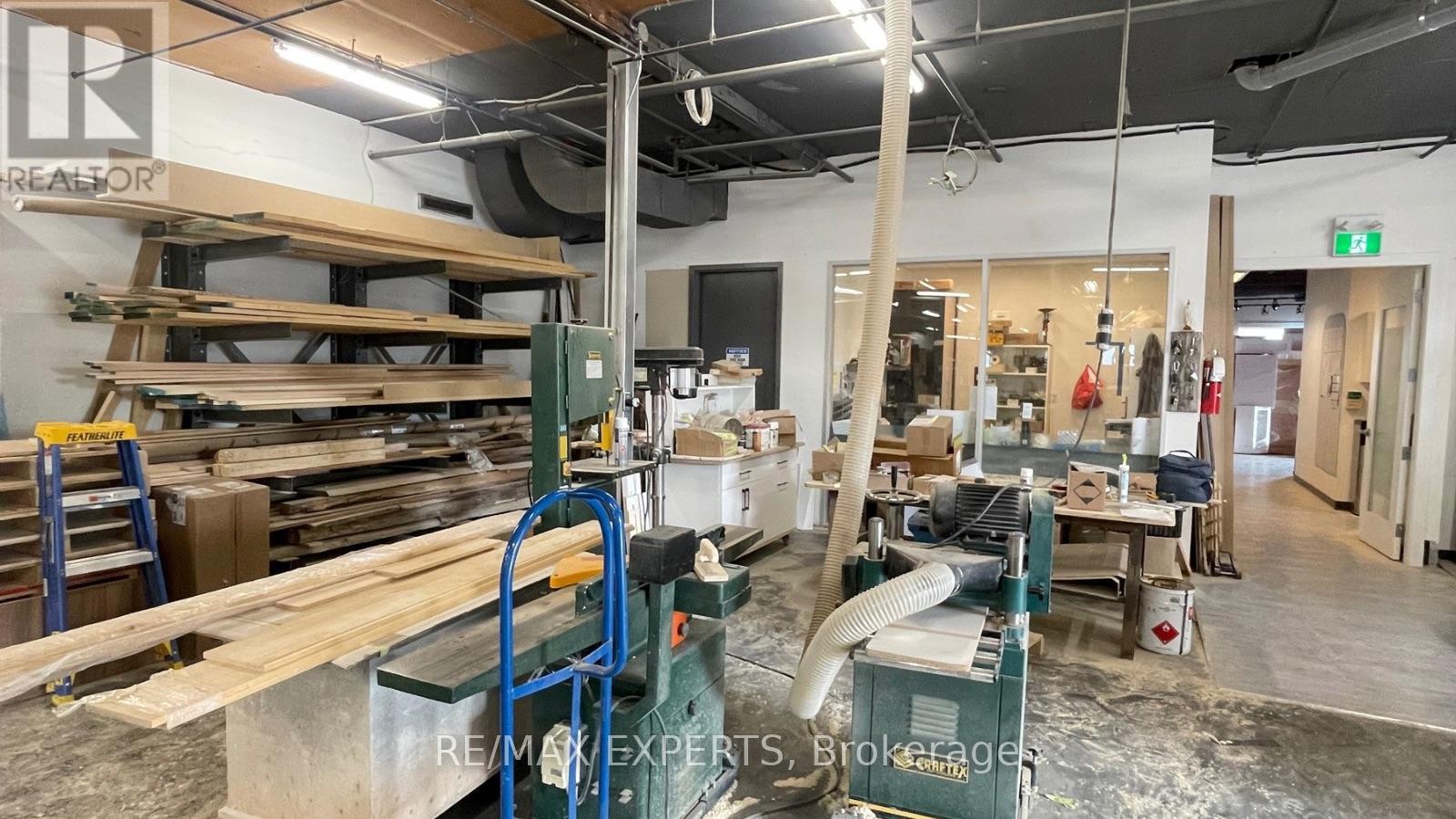 82 Industry Street, Toronto, Ontario  M6M 4L7 - Photo 21 - W12251203