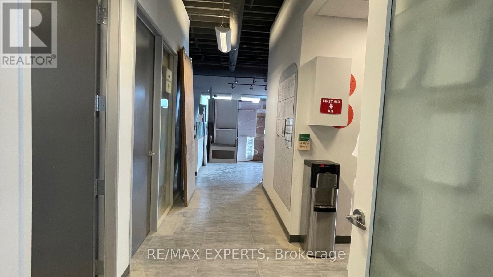 82 Industry Street, Toronto, Ontario  M6M 4L7 - Photo 31 - W12251203