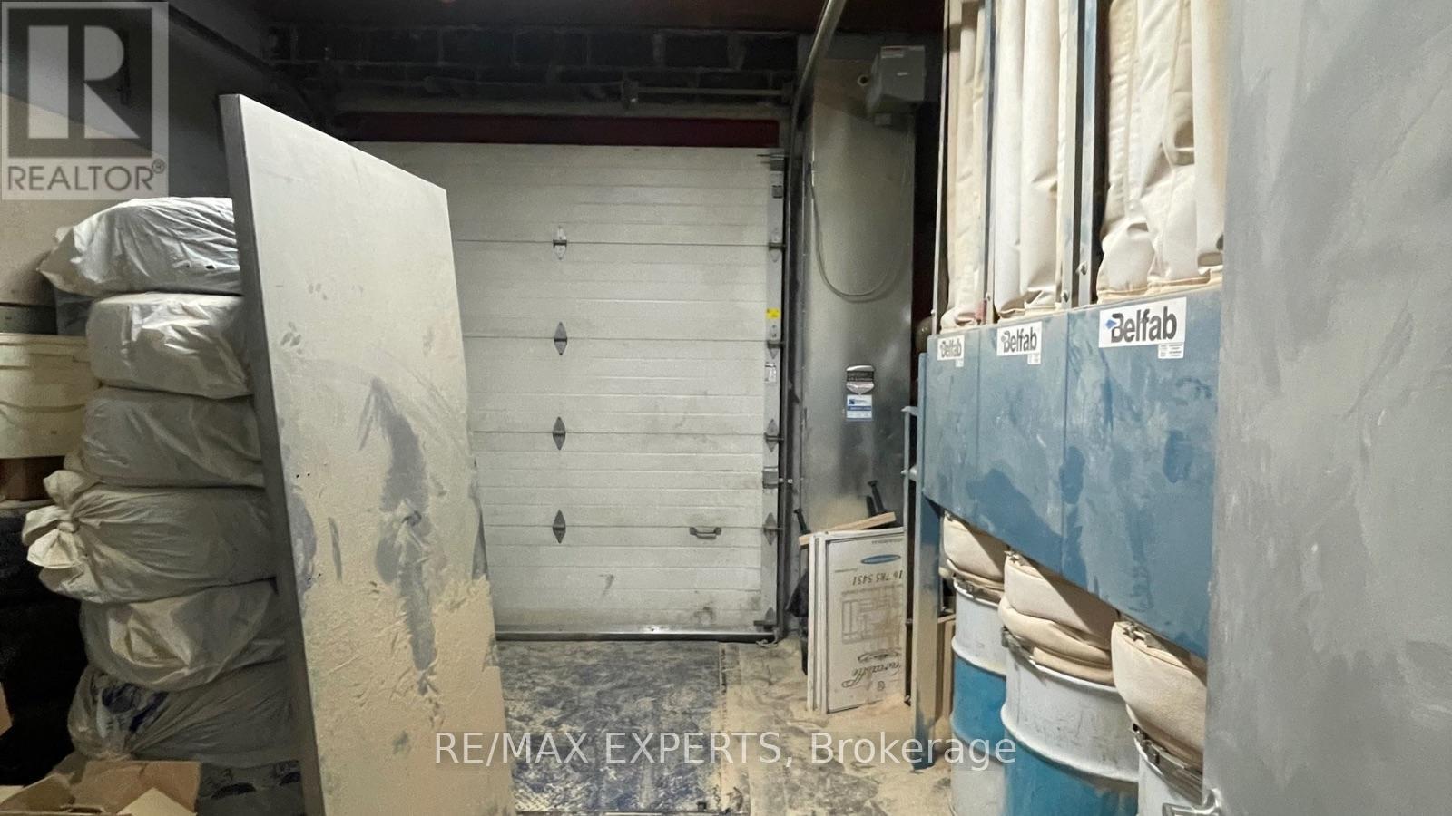 82 Industry Street, Toronto, Ontario  M6M 4L7 - Photo 23 - W12251203